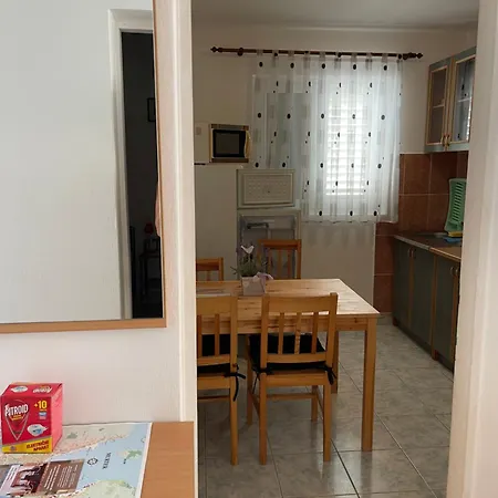Rudi I Ljubica Apartmán